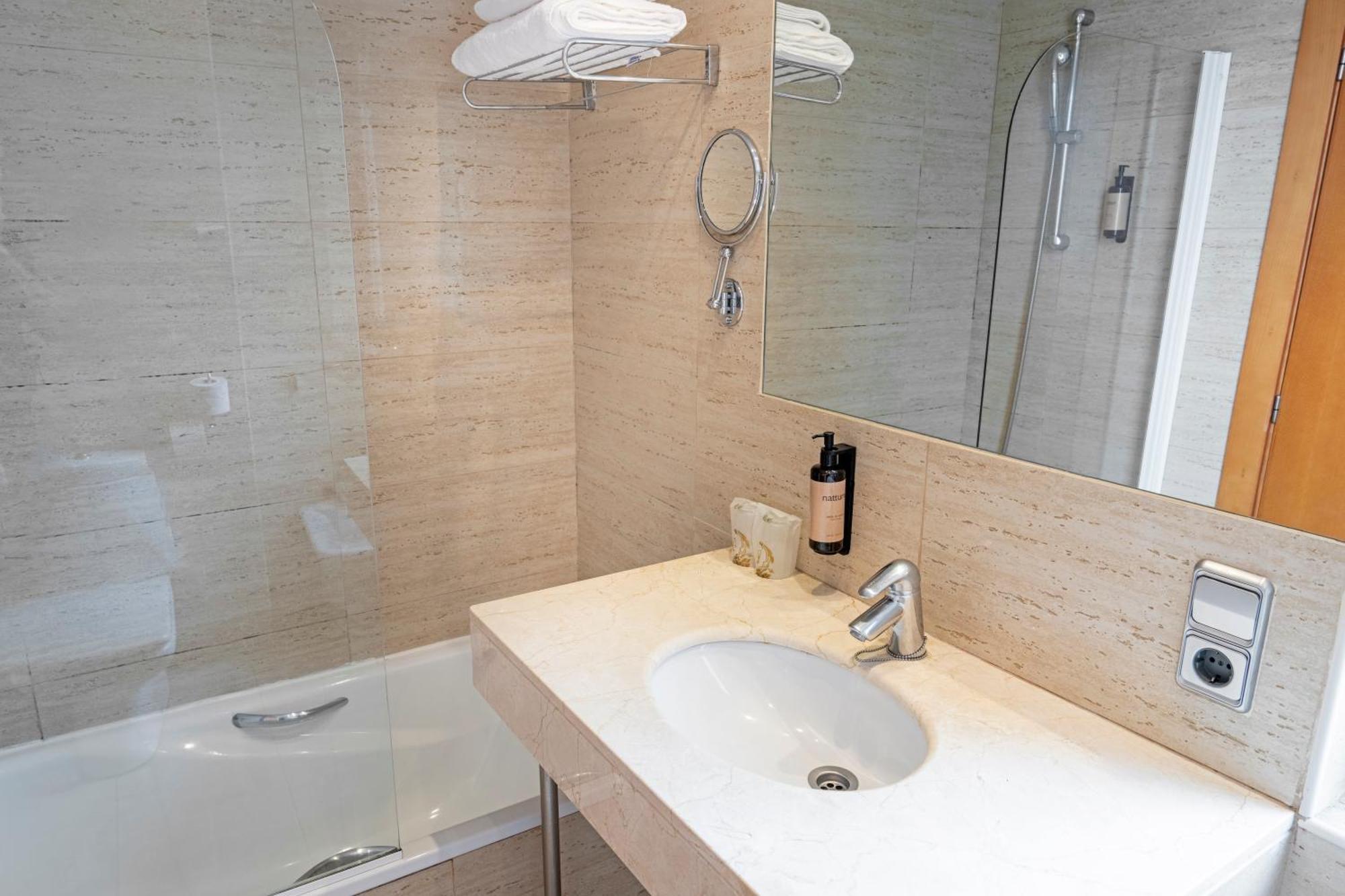 Faranda Marsol Candas, Ascend Collection Hotel